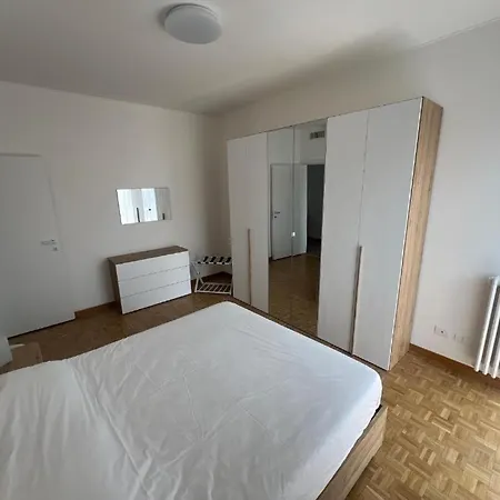 Grazioso - Stazione Appartement